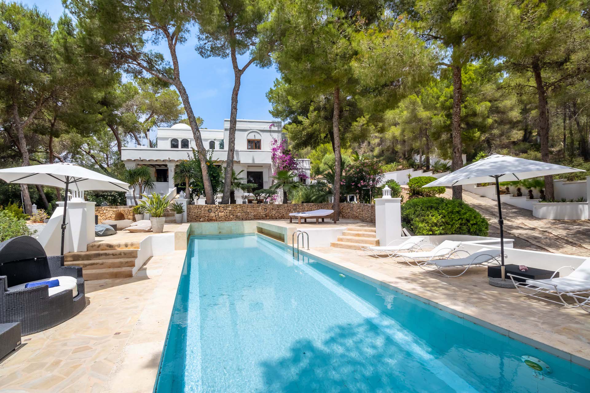 resa estates luxury te koop  ibiza villa for sale sant jordi pool.JPG